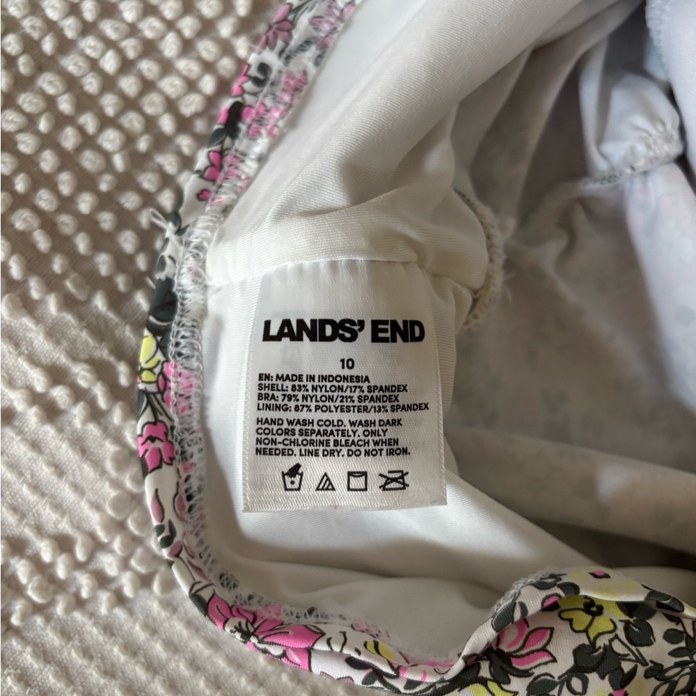 Lands' End Floral Swim Skirt And Top Set - Picture 3 of 3